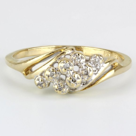 14k Gold Diamond Cluster Ring